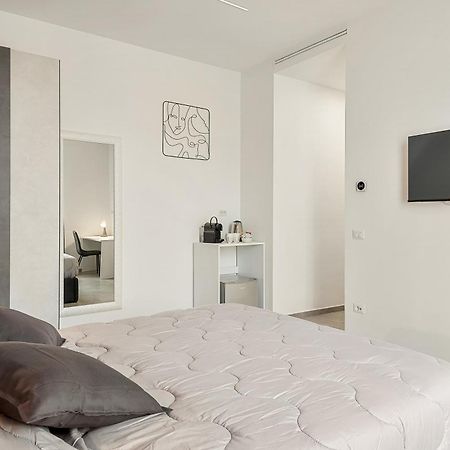 Home 501 Guest House - La Spezia Bagian luar foto